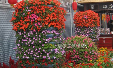 街道國慶節點景觀提升-花柱